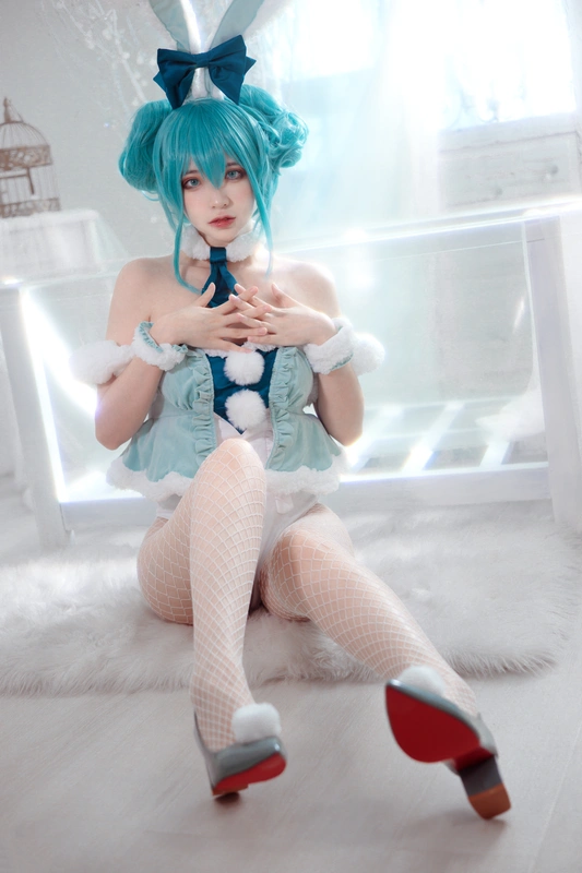 miku初音兔女郎 - 疯猫ss